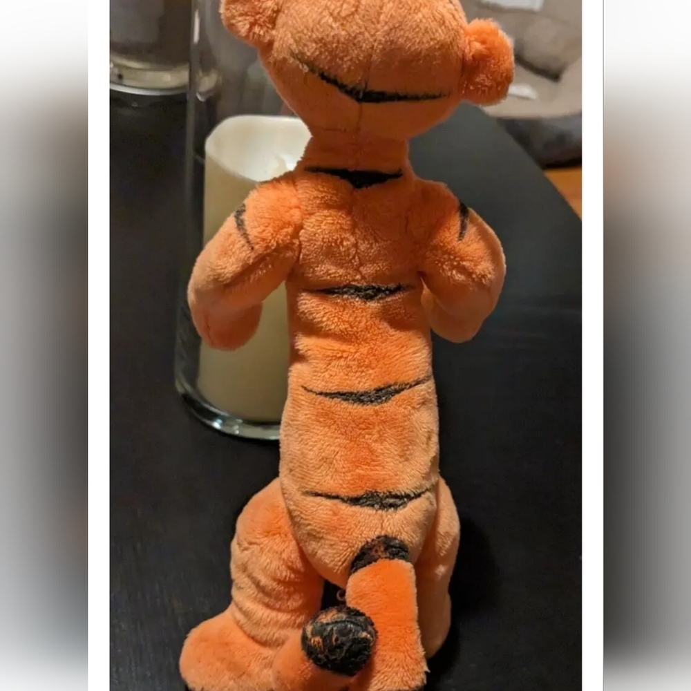 Disney Store Original Winnie The Pooh Mini Bean Plush Doll Set - Picture 4 of 10